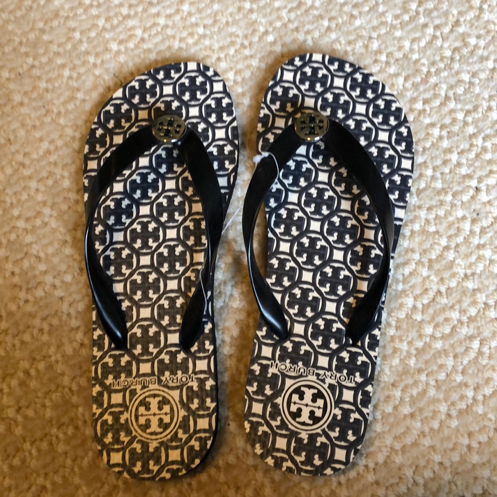 Tory Burch NWT Rubber Thong Sandals Black Size 7